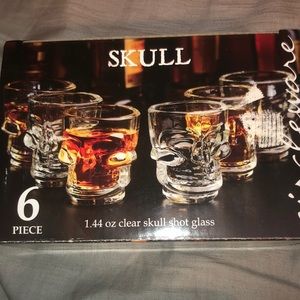 Skull shot glasses